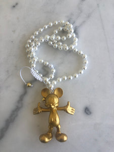 Pearl | Gold Mickey Mouse
